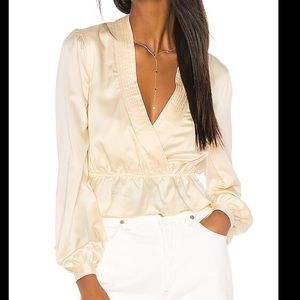 song of style : jennica top